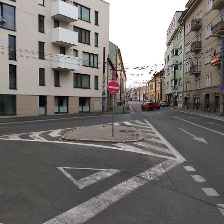 Kate & Jenny Apartments - Cosy Place In The City Center Bratislava Exterior foto